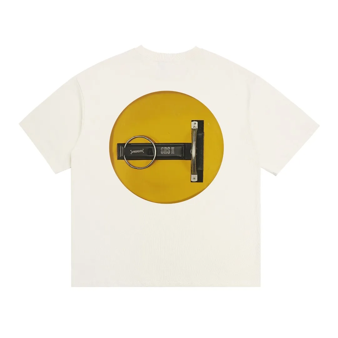Saint Michael retro smiling face print British electronic music group washed and distressed short-sleeved loose T-shirt with digital white ink direct injection, the fabric is breathable and the pattern is three-dimensional and clear. Fabric: Double yarn 240g Style number: S960 Size: S-M-L-XL Color: black, off-white Price: black P118, off-white P110